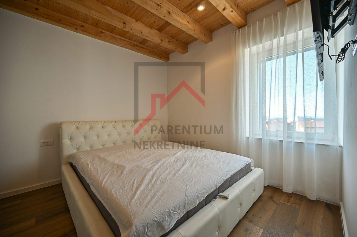 Istria, Cittanova - Casa in pietra ristrutturata con vista mare