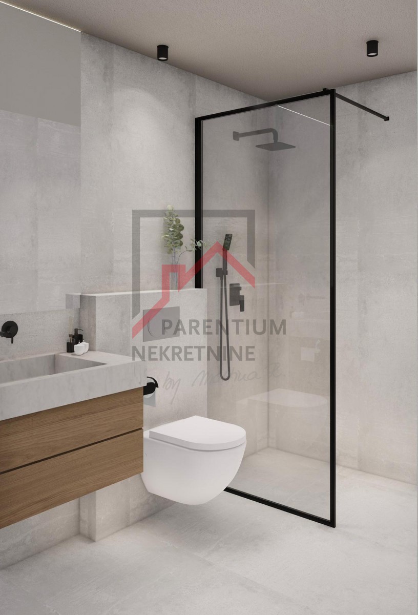 Istria, zona Parenzo - Moderno appartamento al secondo piano di un edificio con ascensore