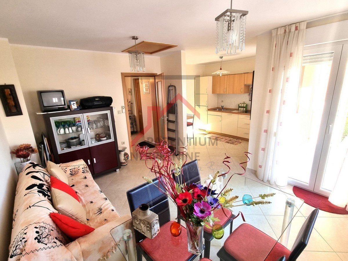 NOVIGRAD, Appartamento al 1° piano dell'edificio, vista mare