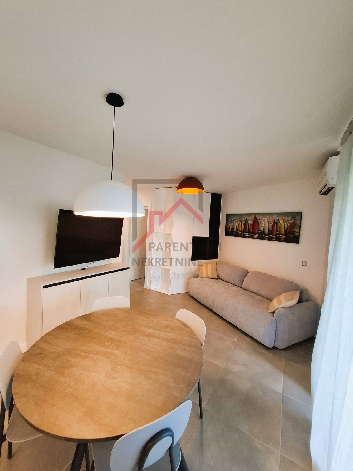 Istria, Cittanova – Appartamento con giardino privato, vista mare e vasca idromassaggio