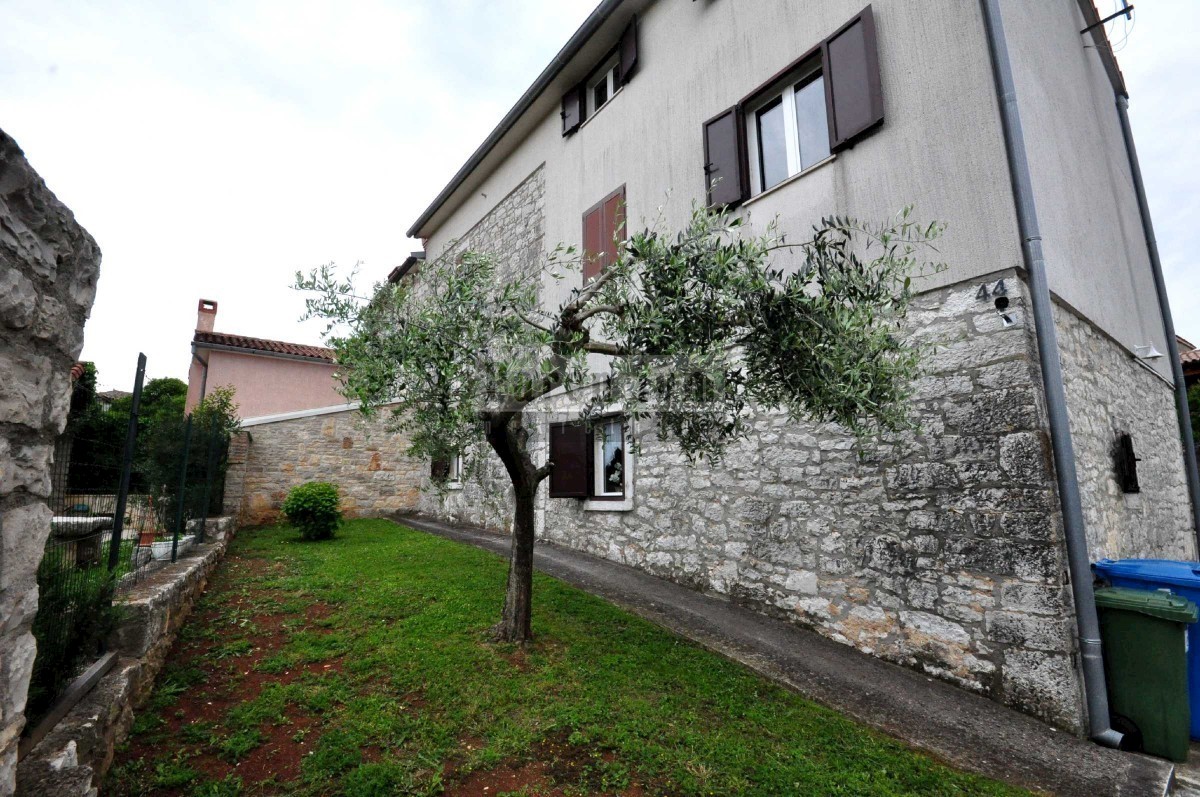 Bella casa in pietra ristrutturata