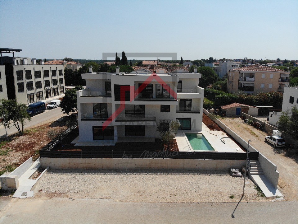 Parenzo, appartamento esclusivo con giardino vicino al mare!