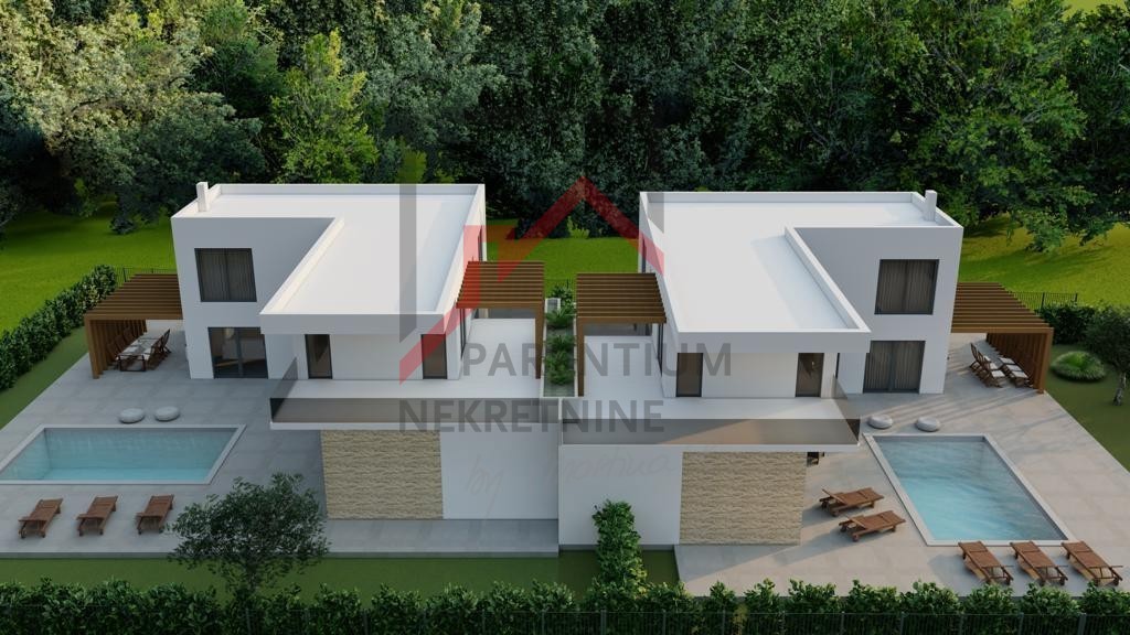 Terreno edificabile con licenza edilizia