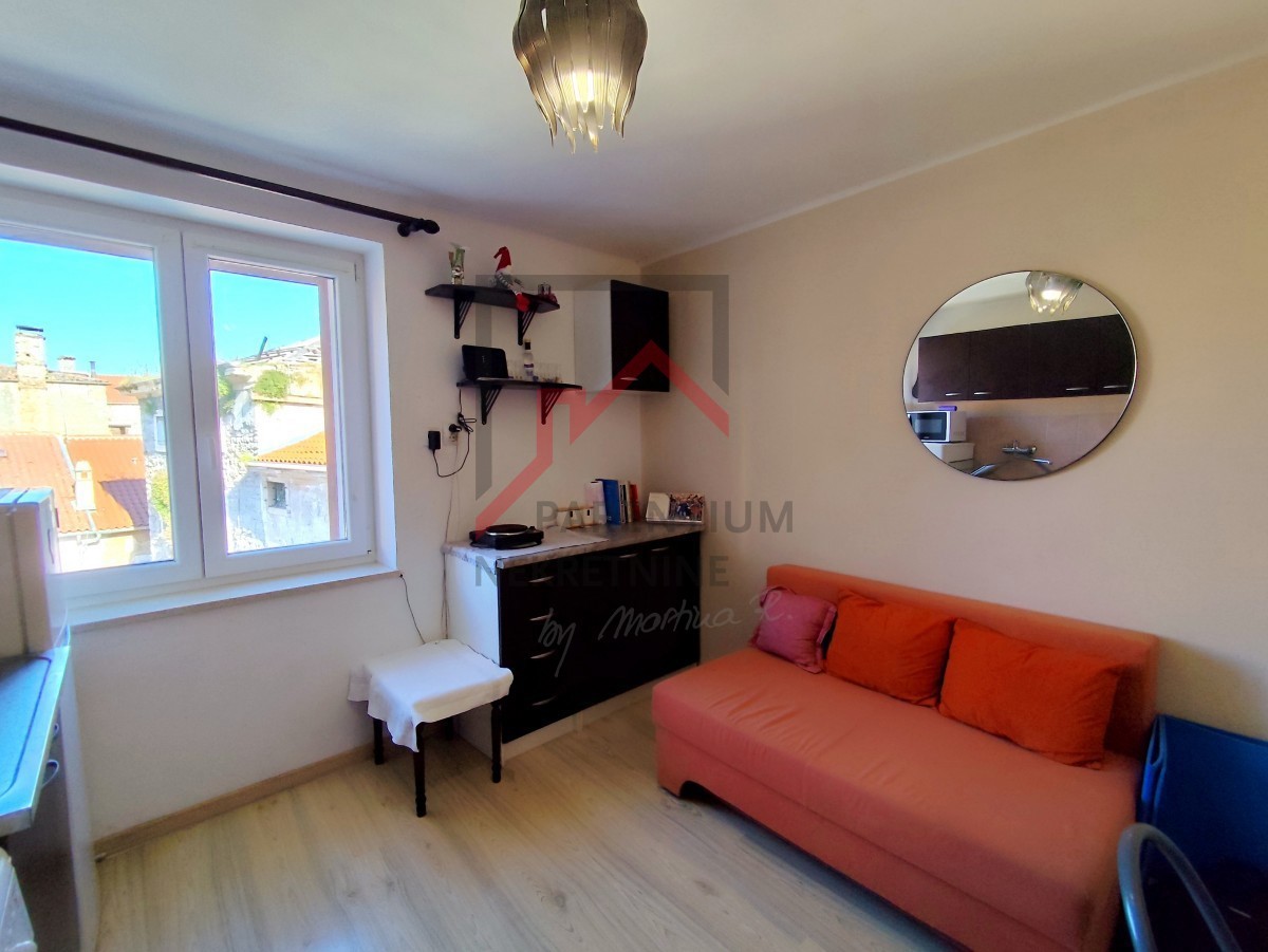 Offerta esclusiva - Istria, centro di Parenzo - Appartamento con vista mare, prima fila al mare