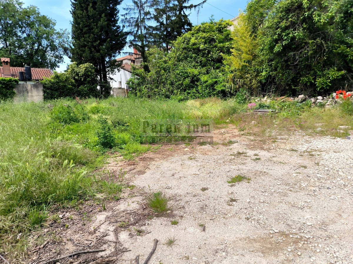 Terreno edificabile in vendita, a 3 km da Parenzo