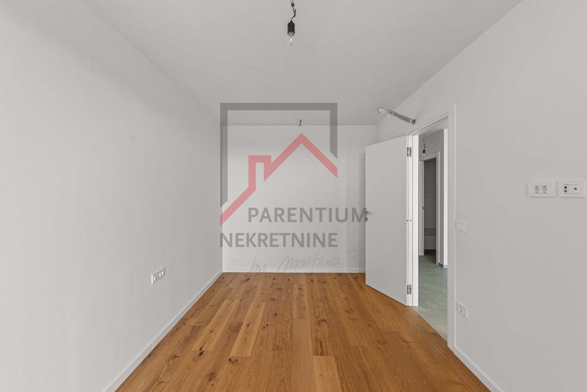 Istria, Cittanova - Appartamento con vista in un edificio di lusso