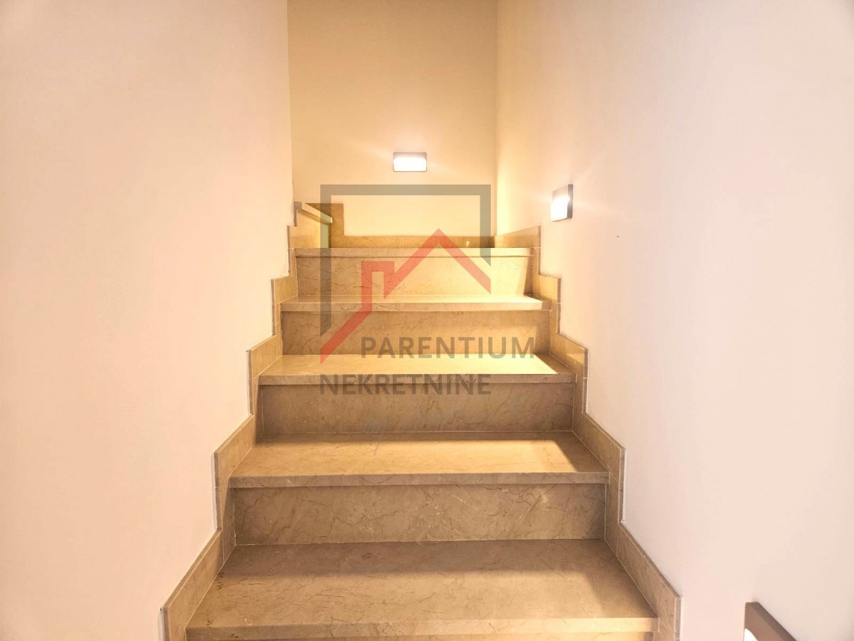 Funtana, grande opportunità, ottima posizione - casa arredata vicino al mare!!!