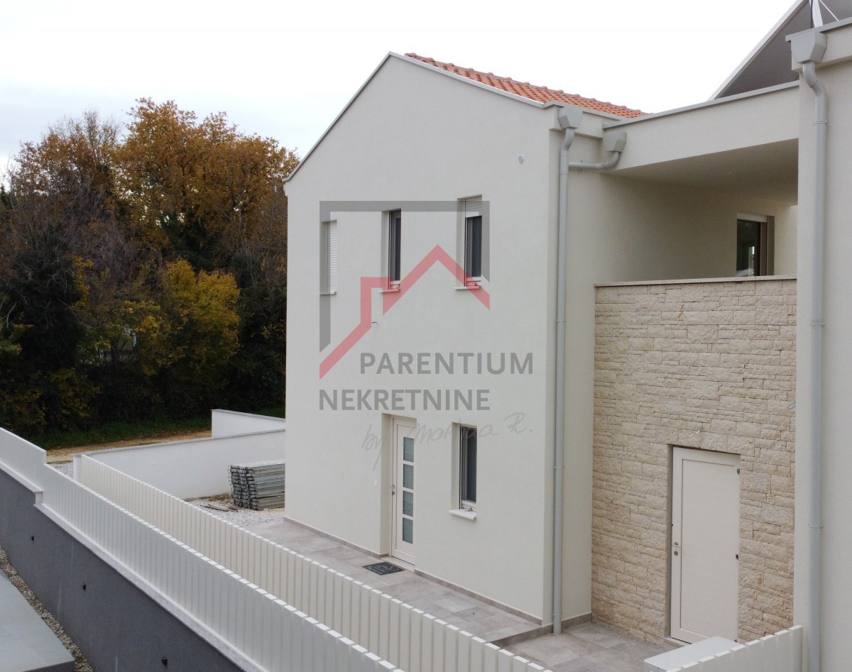 Funtana, grande opportunità, ottima posizione - casa arredata vicino al mare!!!