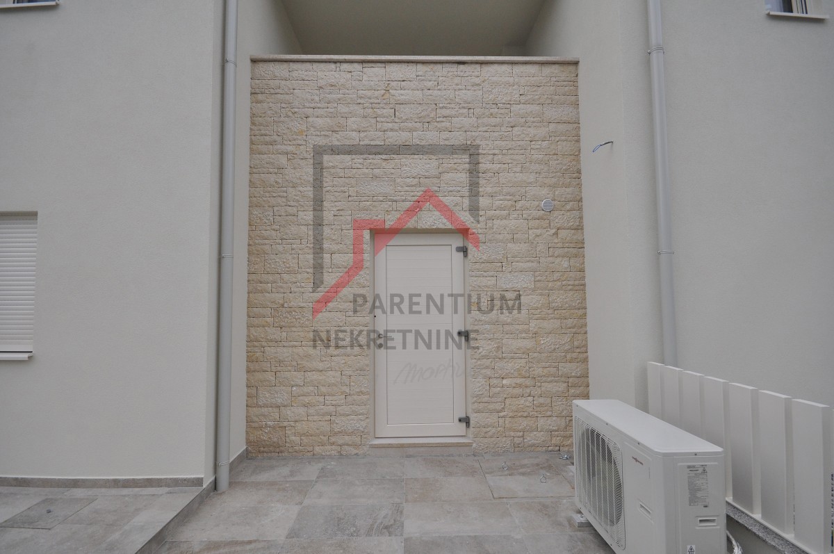 Funtana, grande opportunità, ottima posizione - casa arredata vicino al mare!!!