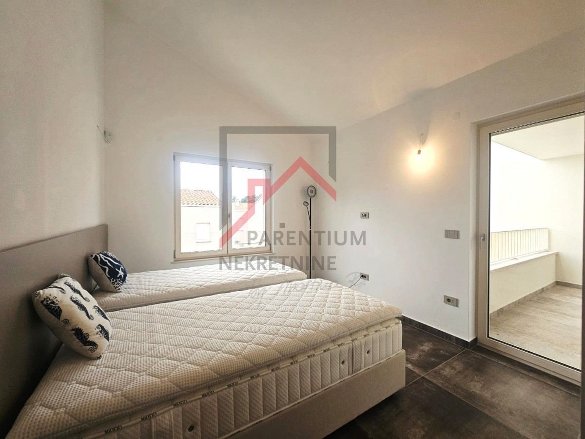 Funtana, grande opportunità, ottima posizione - casa arredata vicino al mare!!!