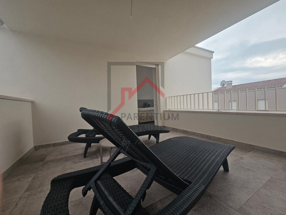 Funtana, grande opportunità, ottima posizione - casa arredata vicino al mare!!!