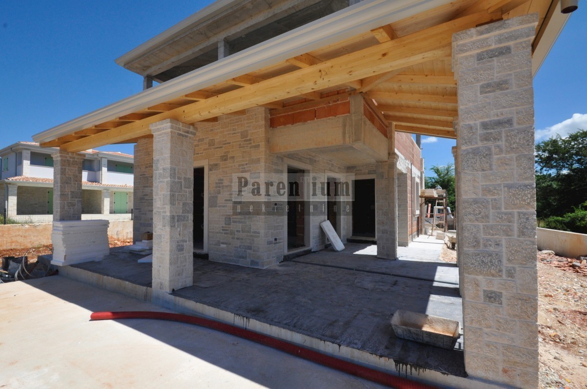 Poreč, dintorni, Bellissima villa rustica con piscina e vista aperta!