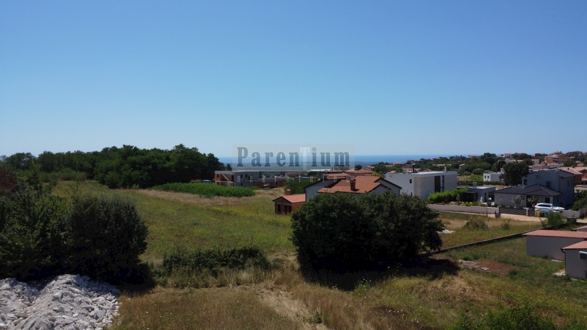 Parenzo, dintorni villa moderna con piscina e una bella vista!
