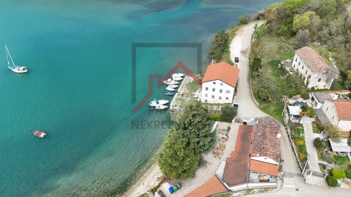 Casa in prima fila sul mare in Istria!