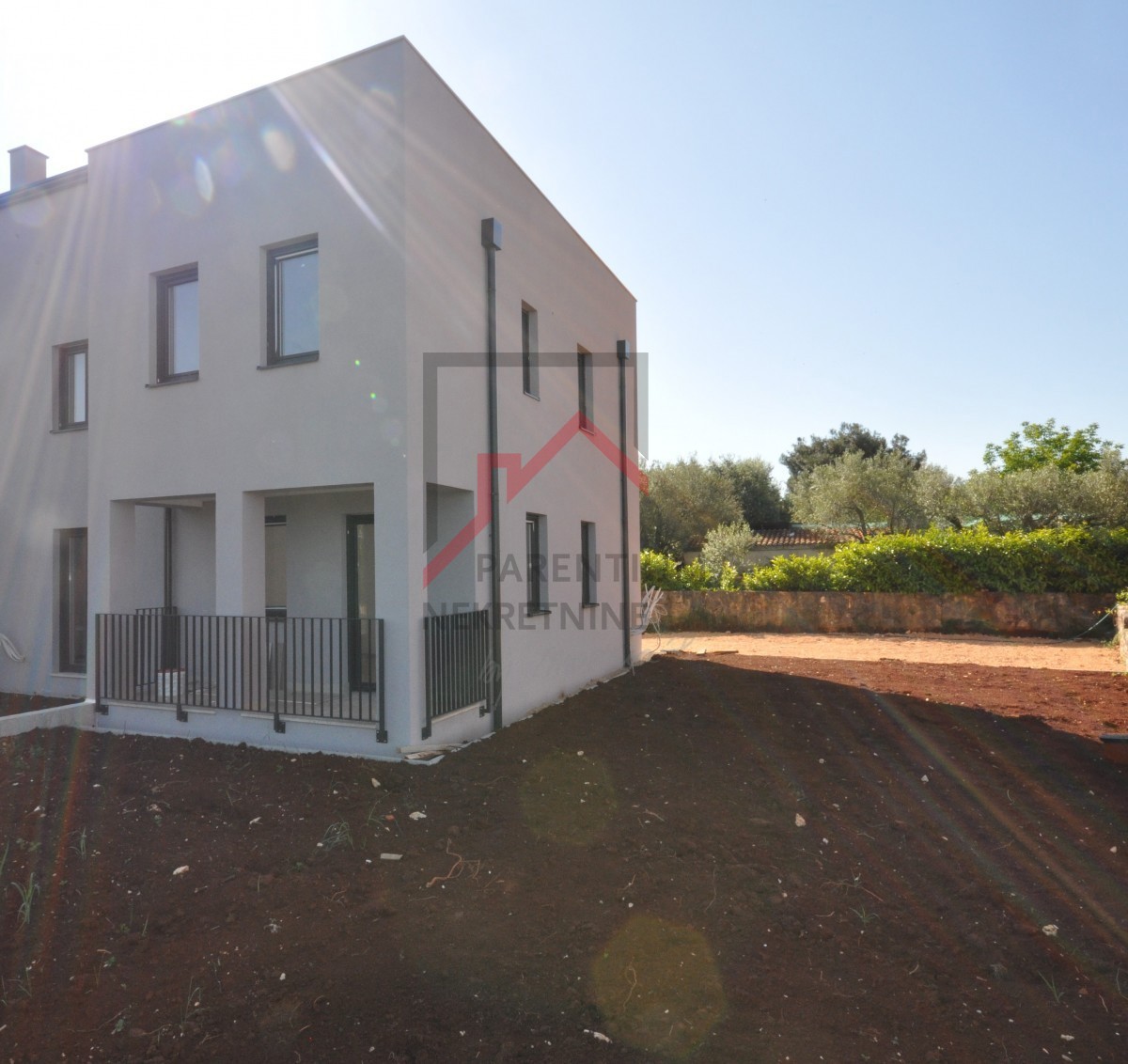 Parenzo, dintorni, appartamento su due piani con vista mare!