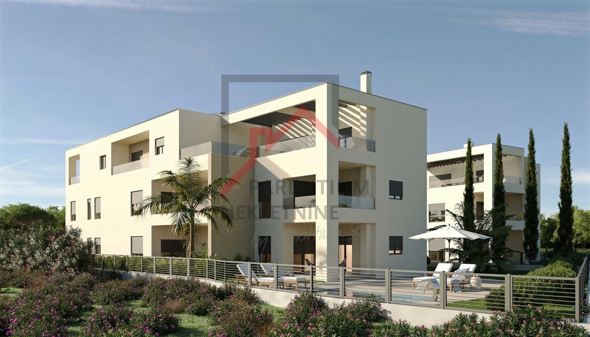 Parenzo, splendida penthouse con vista mare!