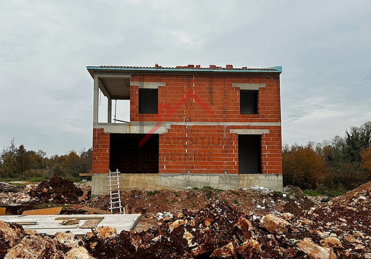 Istria, zona Parenzo - Casa moderna indipendente con piscina e vista