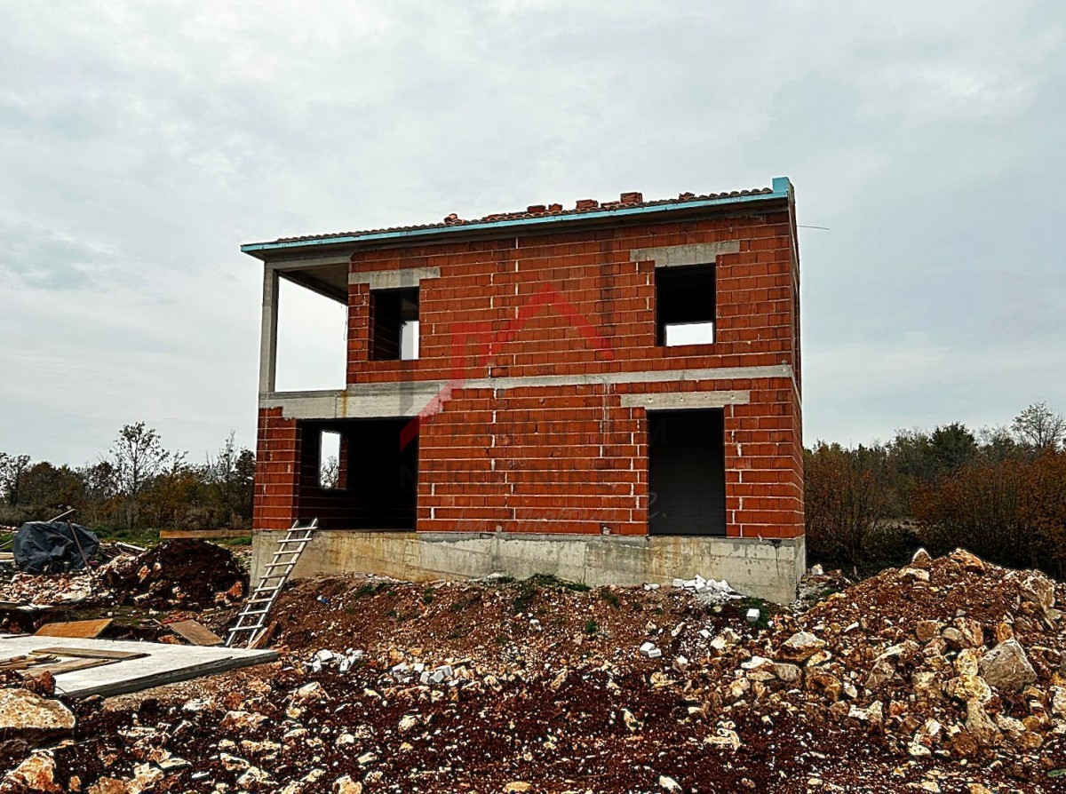 Istria, zona Parenzo - Casa moderna indipendente con piscina e vista