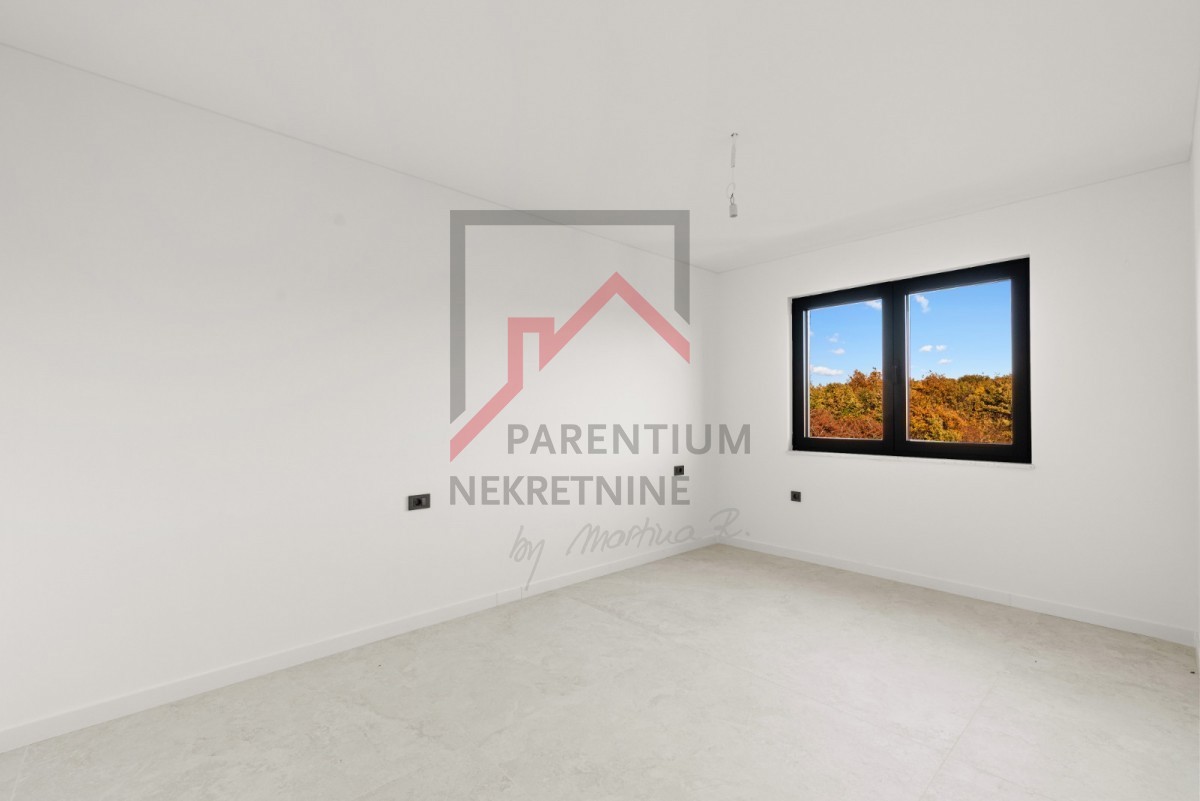 Istria, Parenzo - Lussuoso attico al secondo piano con vista mare