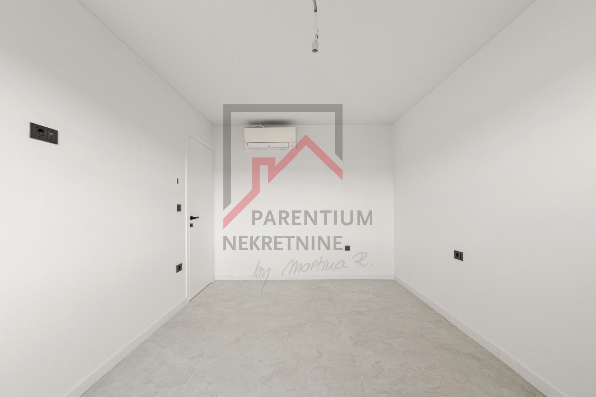 Istria, Parenzo - Lussuoso attico al secondo piano con vista mare