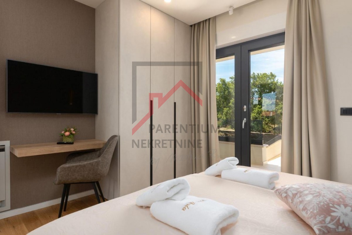 Bellissima villa moderna non lontano dal mare e dal centro città!