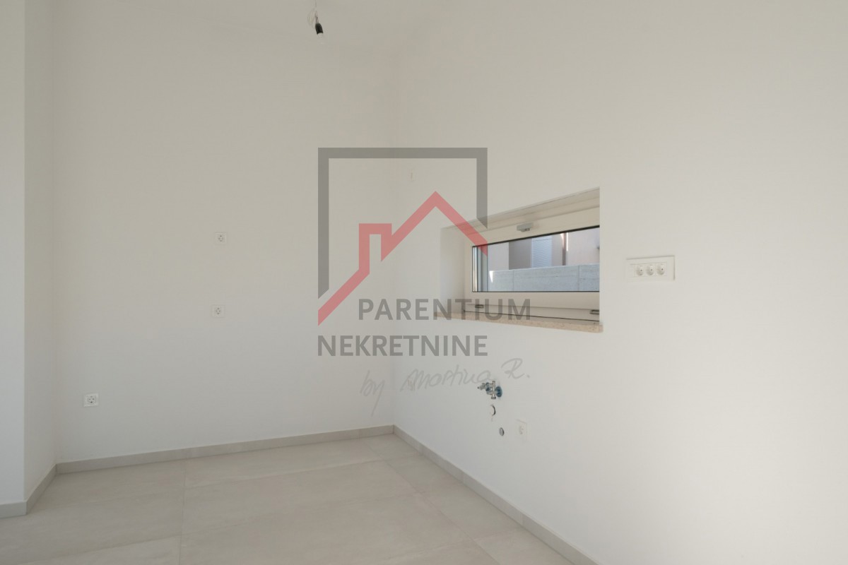 Istria, zona di Pola - Villa con piscina e vista mare aperta - nuova costruzione