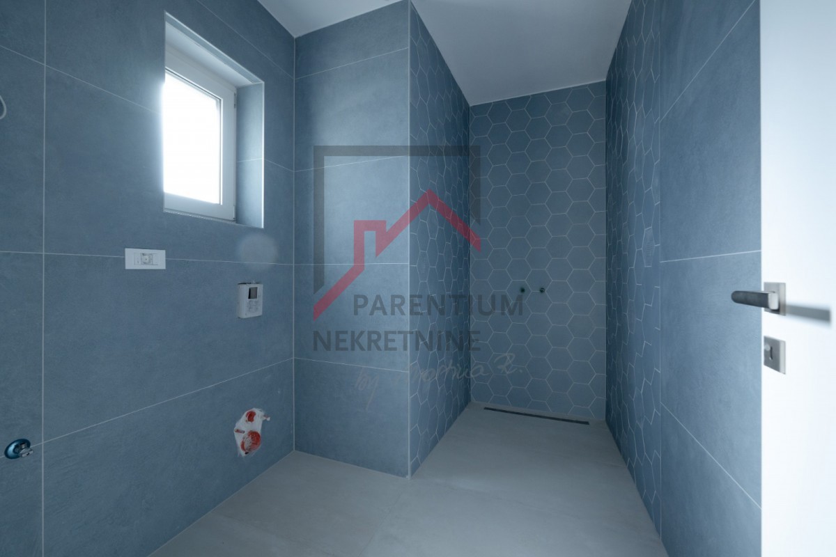 Istria, zona di Pola - Villa con piscina e vista mare aperta - nuova costruzione