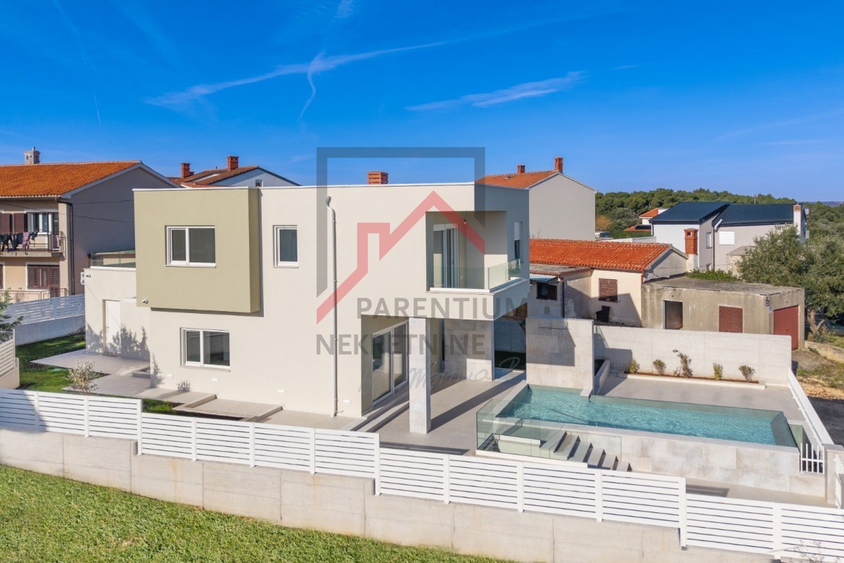 Istria, zona di Pola - Villa con piscina e vista mare aperta - nuova costruzione