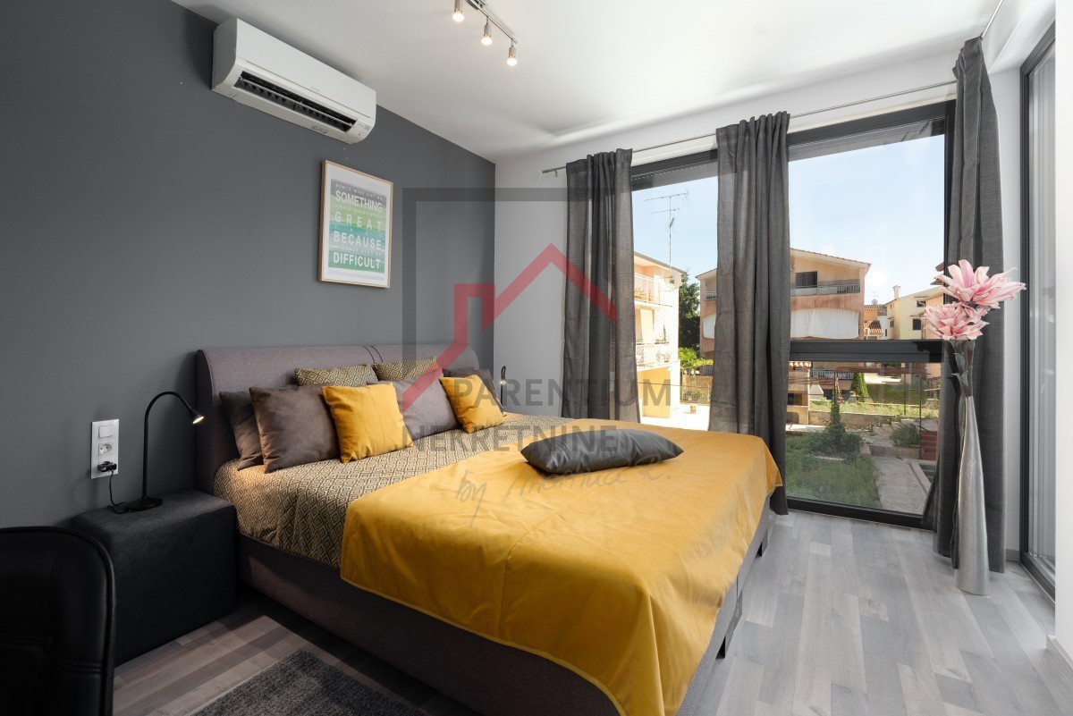 Casa a schiera con 4 camere da letto e piscina, ottimo investimento!!!