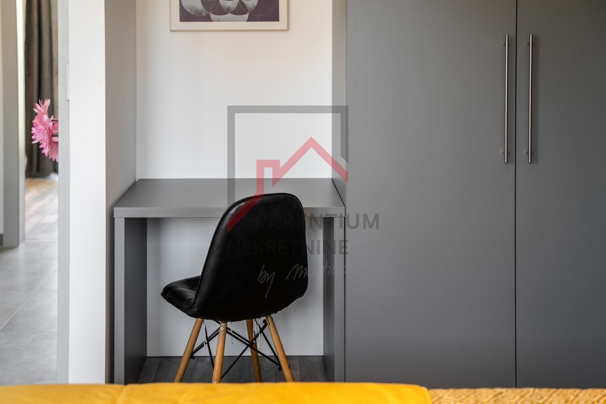 Casa a schiera con 4 camere da letto e piscina, ottimo investimento!!!