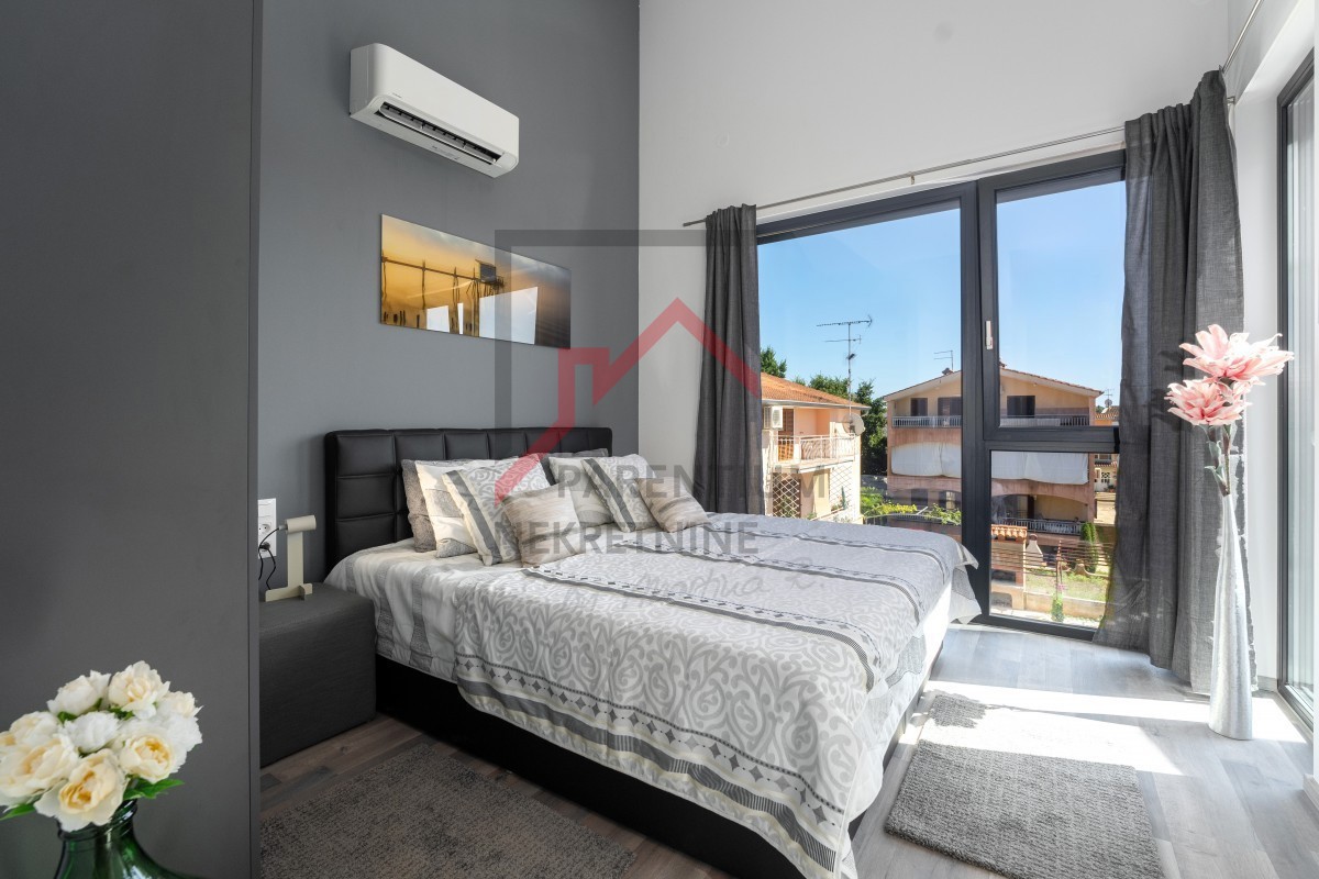 Casa a schiera con 4 camere da letto e piscina, ottimo investimento!!!