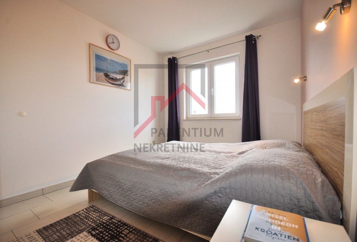 Istria, Parenzo - ESCLUSIVO - Casa con piscina e due appartamenti separati a 4 km dal mare