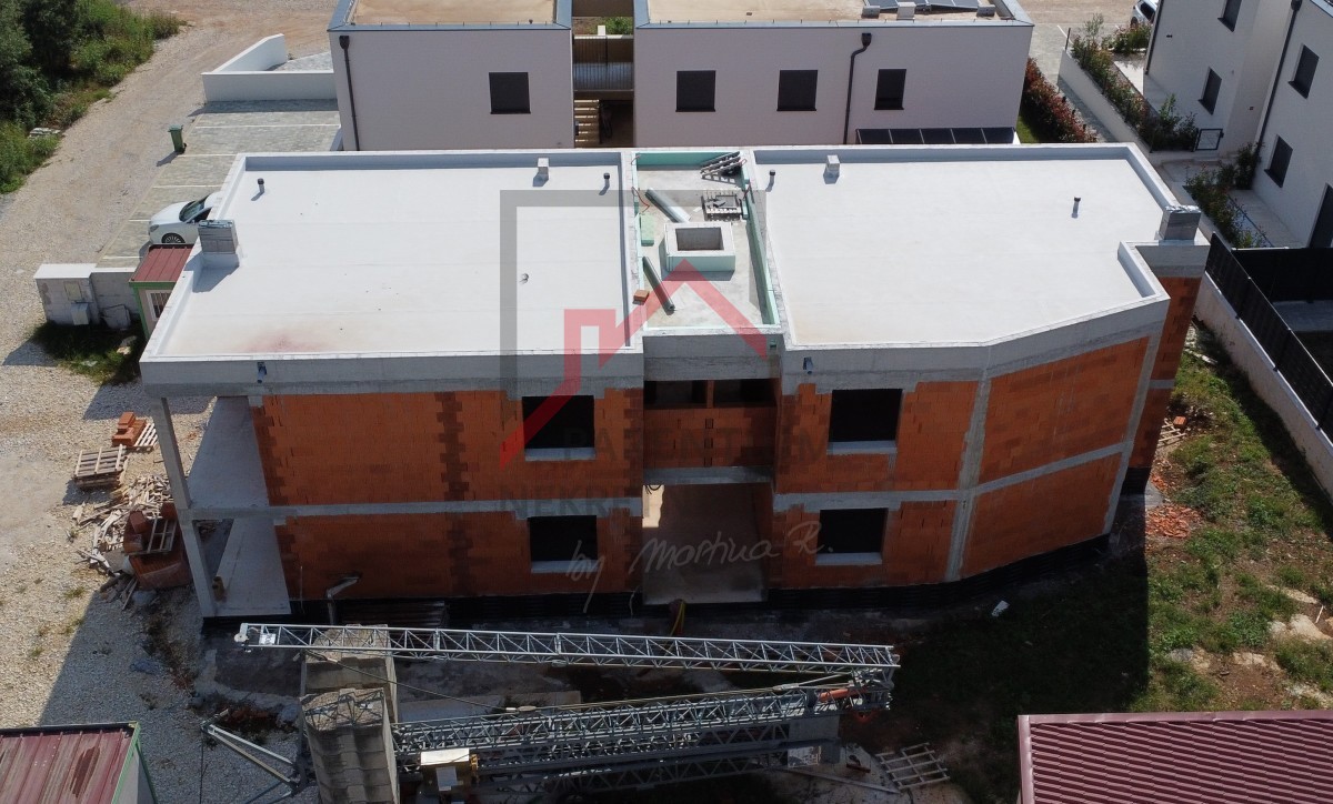 Appartamento al primo piano con due camere da letto - nuova costruzione! Vicino alla città e al mare