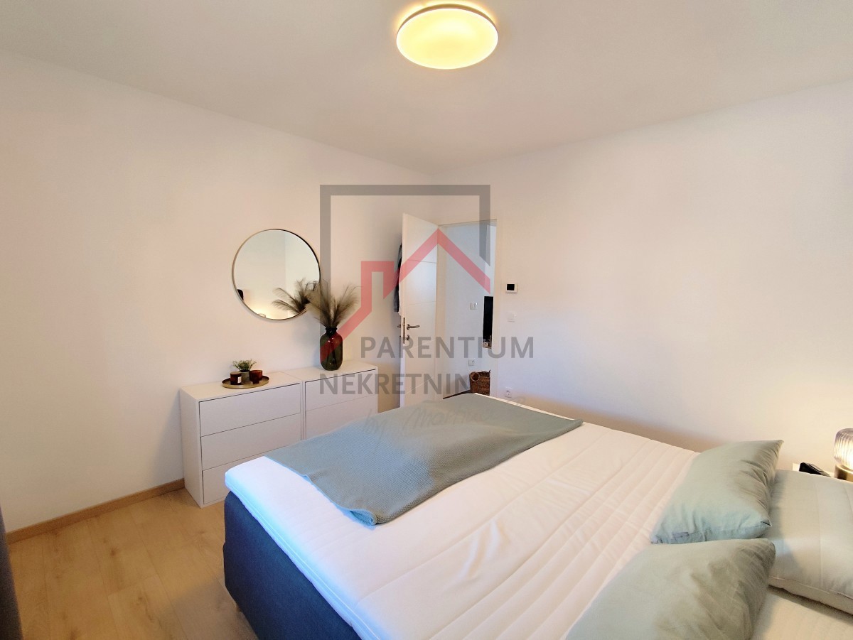 Istria, Parenzo - Appartamento moderno in un villaggio tranquillo, ideale per vivere e investire