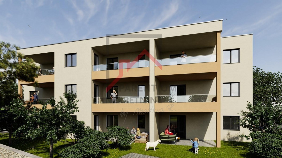 Istria, zona Parenzo – Appartamento con giardino, edificio nuovo, a 1 km dal mare