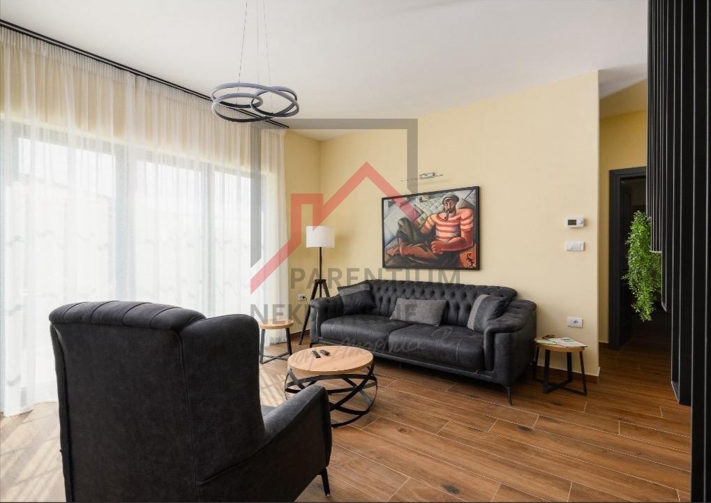 Rovigno, dintorni, casa di nuova costruzione con monolocale