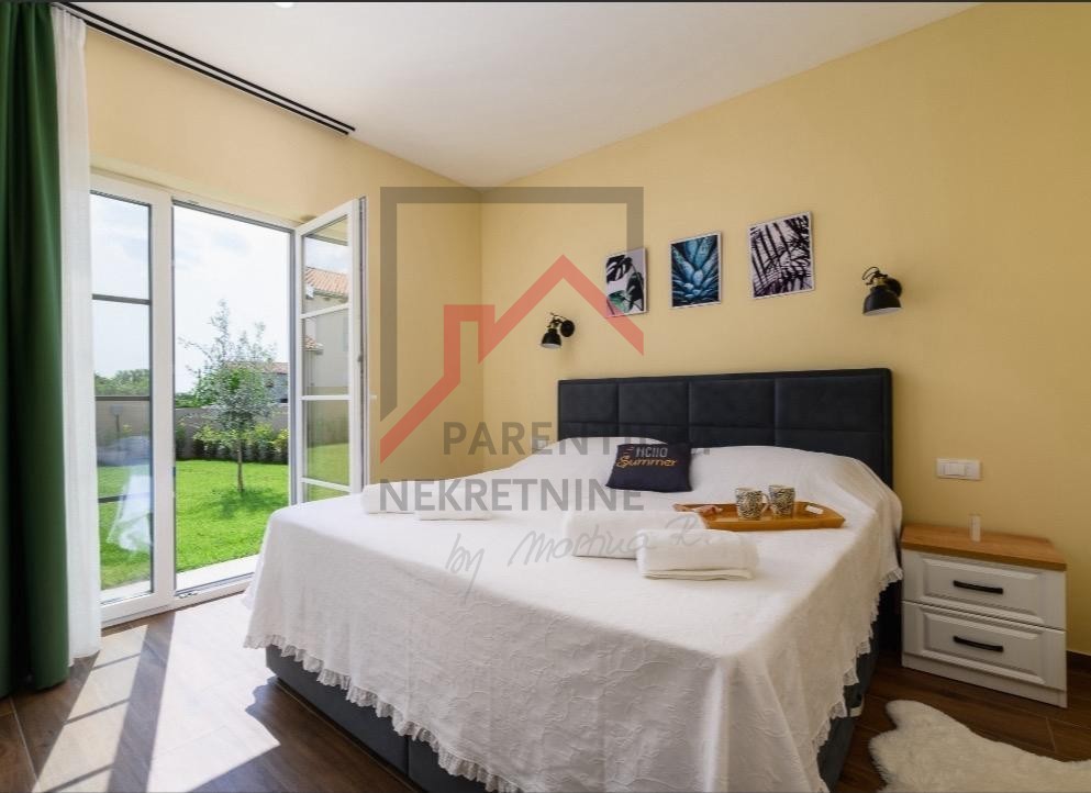 Rovigno, dintorni, casa di nuova costruzione con monolocale