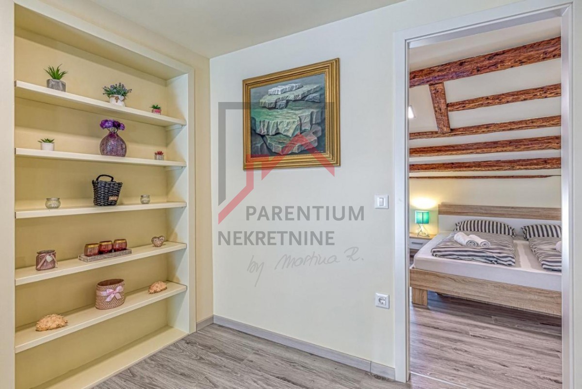 Istria, centro di Parenzo - Appartamento esclusivo in prima fila sul mare con magnifica vista