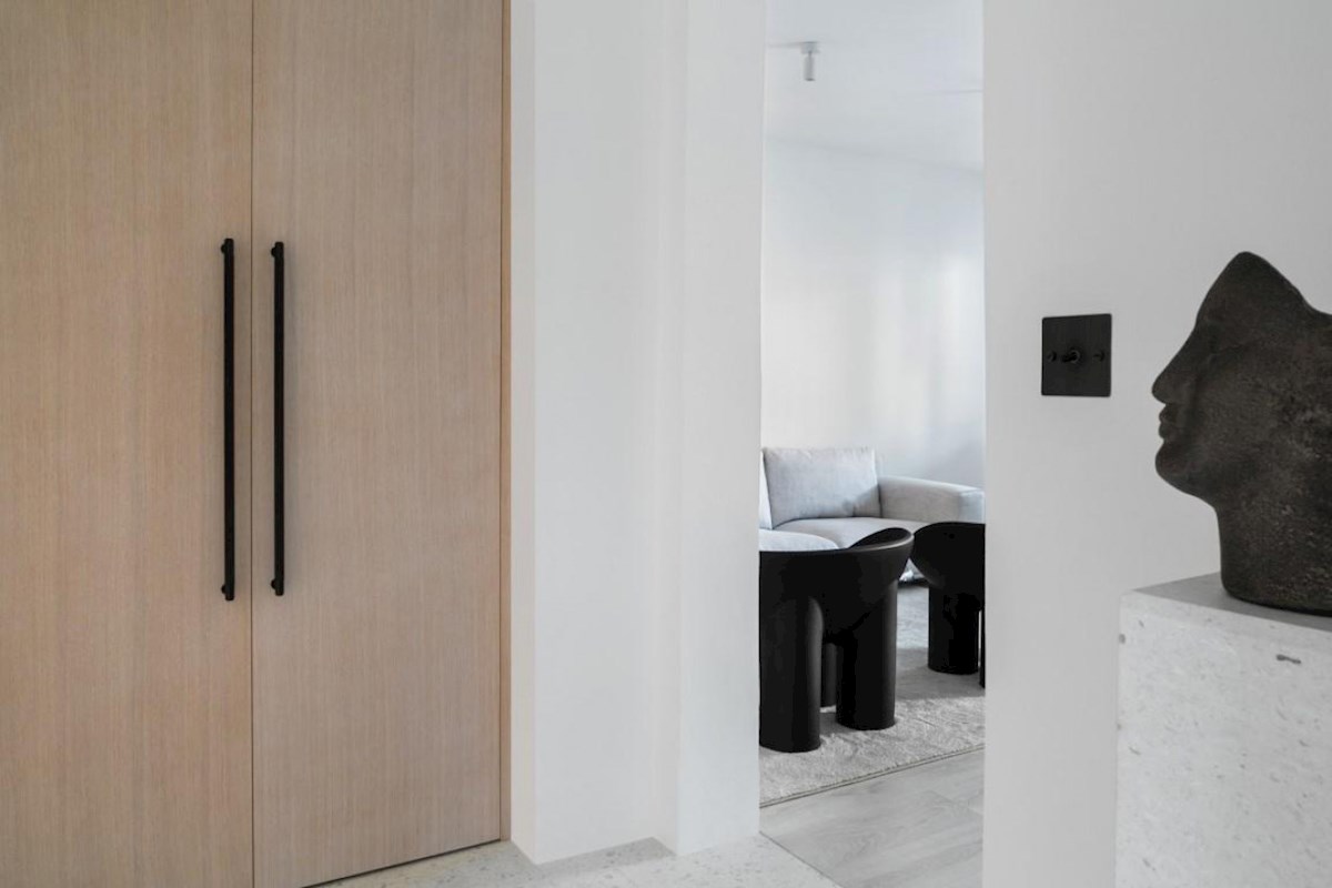 Zagabria – Appartamento di design (120 m²) con giardino privato