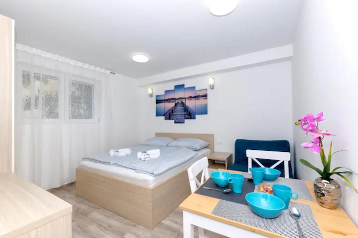 Appartamento Ristrutturato con Cortile in una Zona Prestigiosa – Meje/Zvončac, Spalato