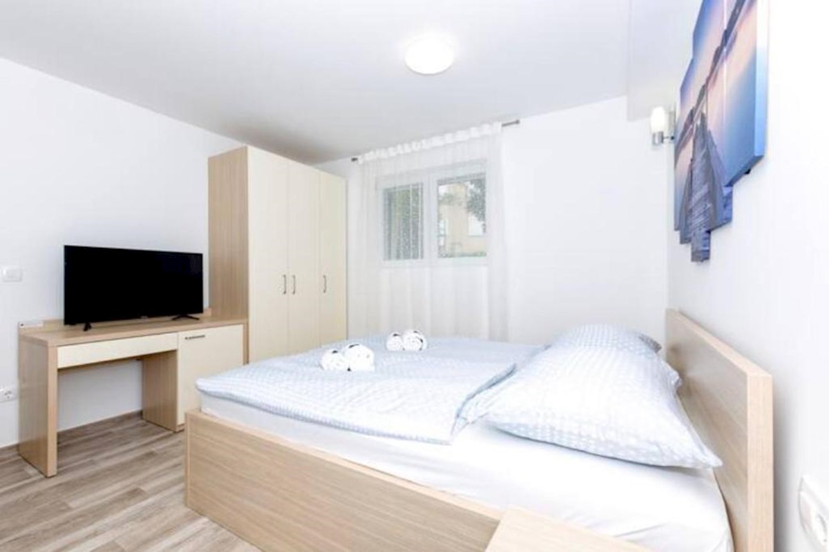 Appartamento Ristrutturato con Cortile in una Zona Prestigiosa – Meje/Zvončac, Spalato