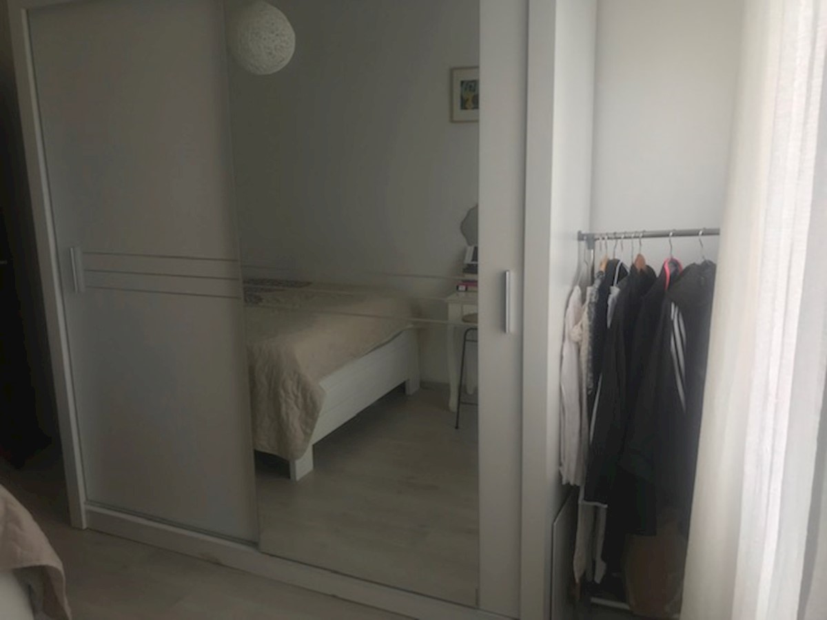 Spalato: Pujanke - una camera da letto 50m2 7° piano (vendita)