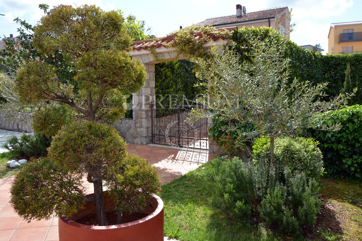 Malinska, spaziosa casa indipendente con piscina!
