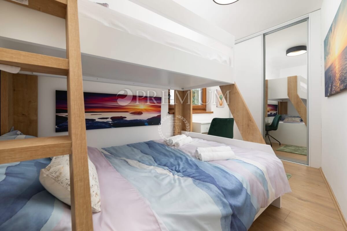 Malinska, esclusiva casa di stile con aista mare!