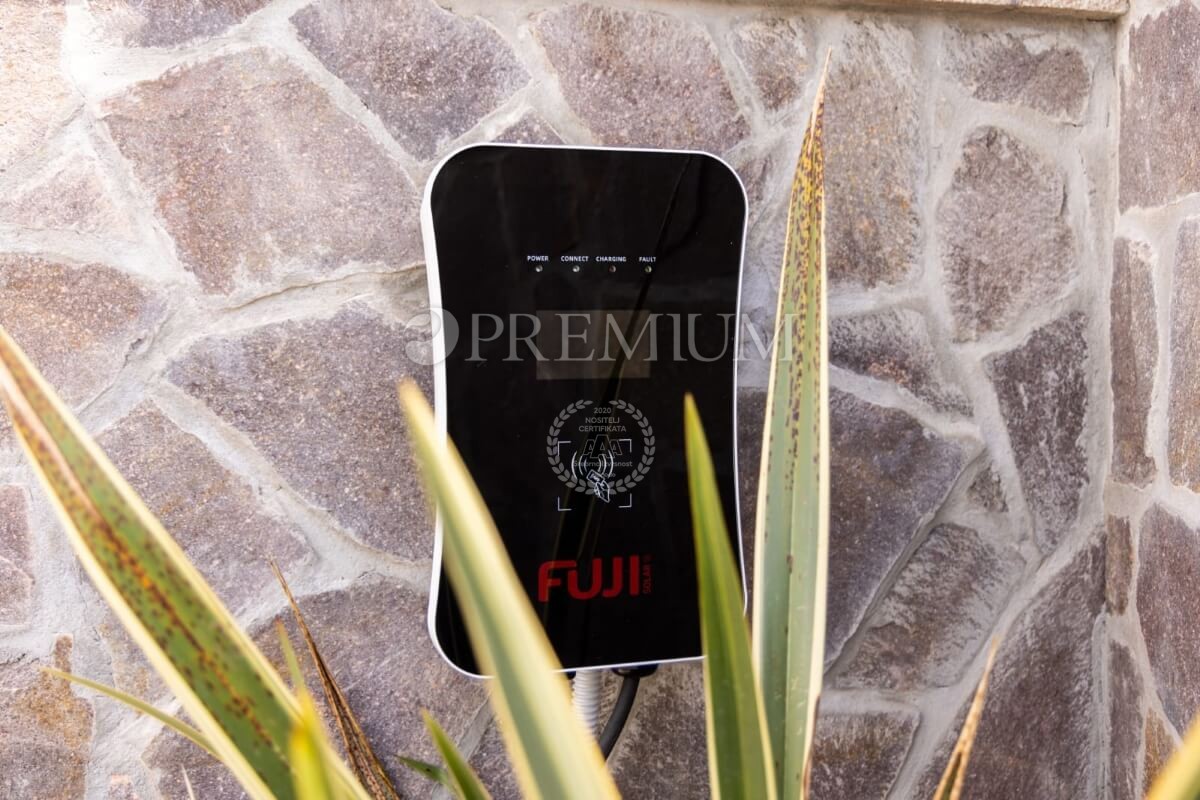 Malinska, esclusiva casa di stile con aista mare!