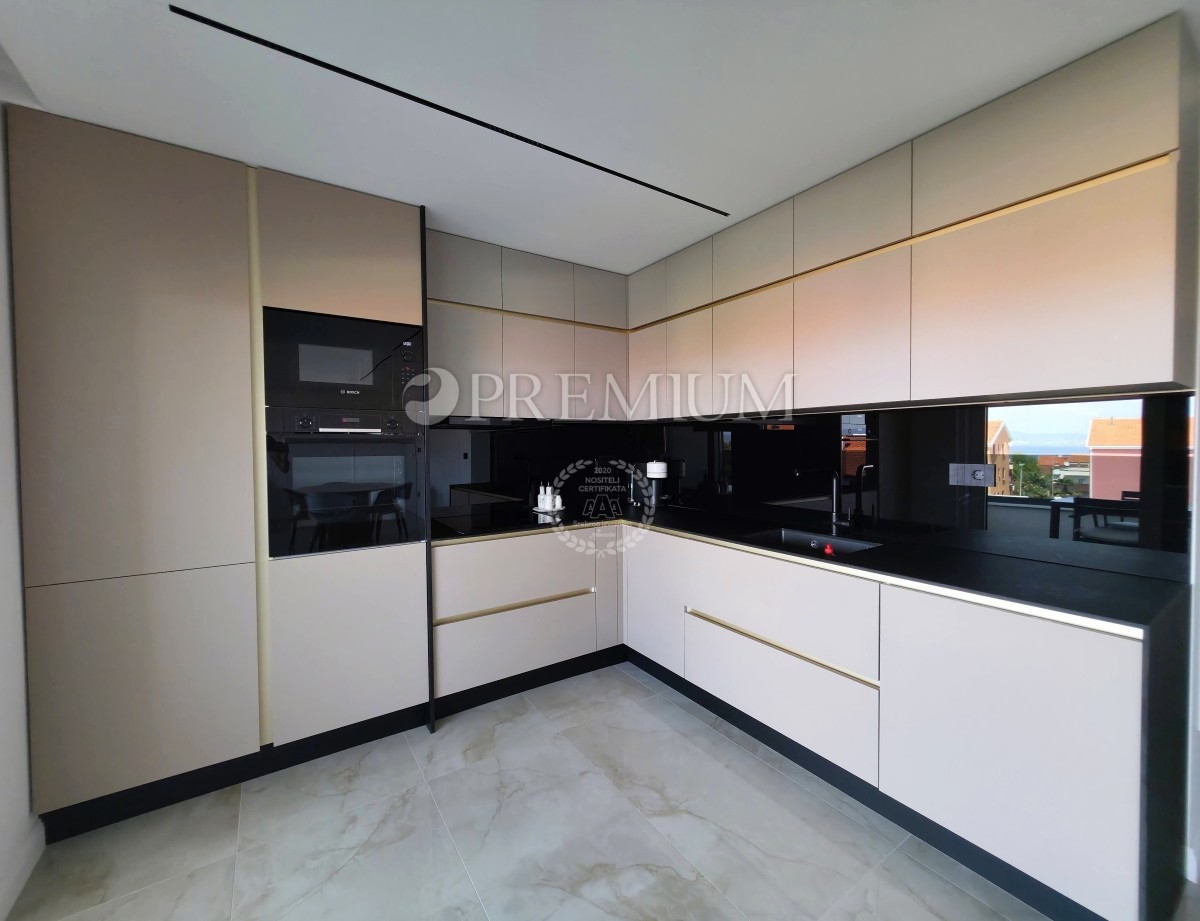 Malinska, appartamento di lusso in una nuova costruzione!