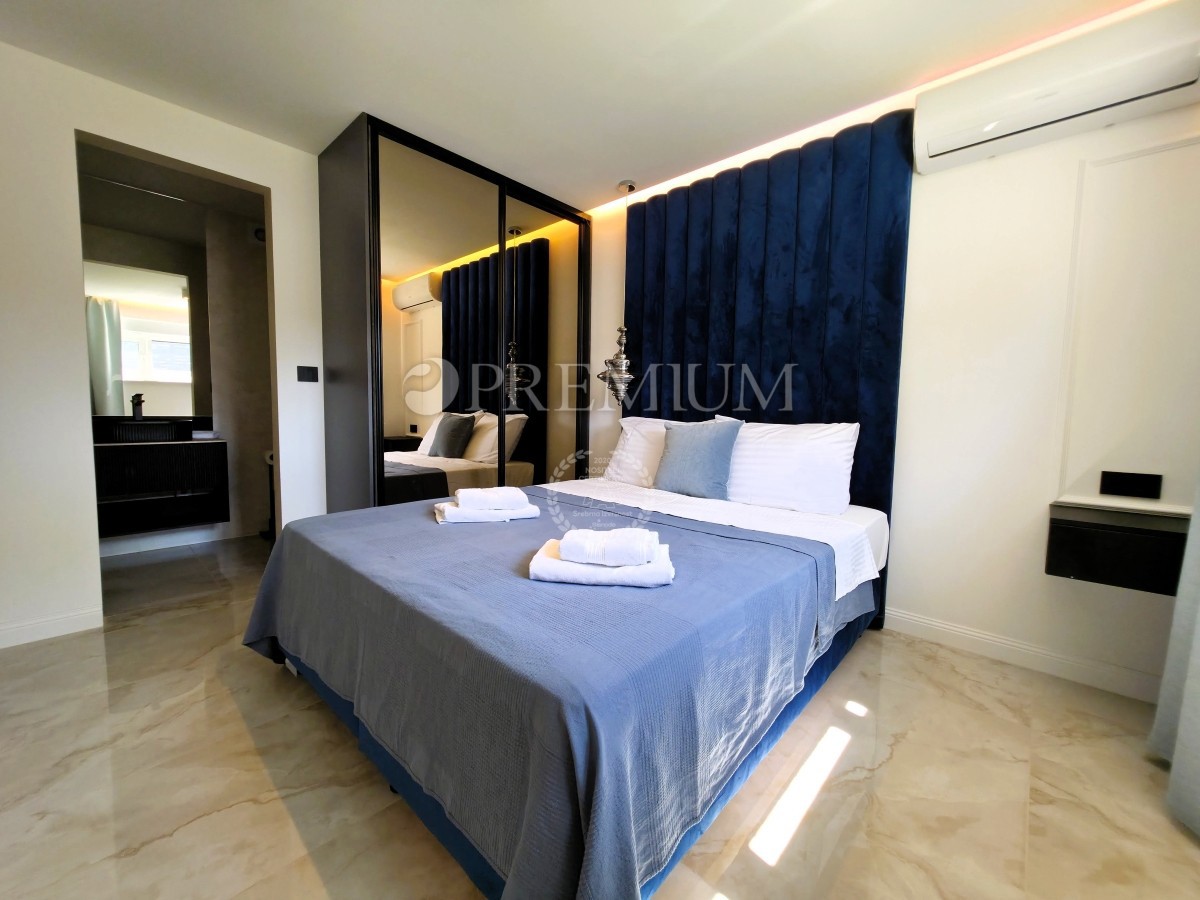 Malinska, nuovo appartamento di lusso con piscina e giardino 