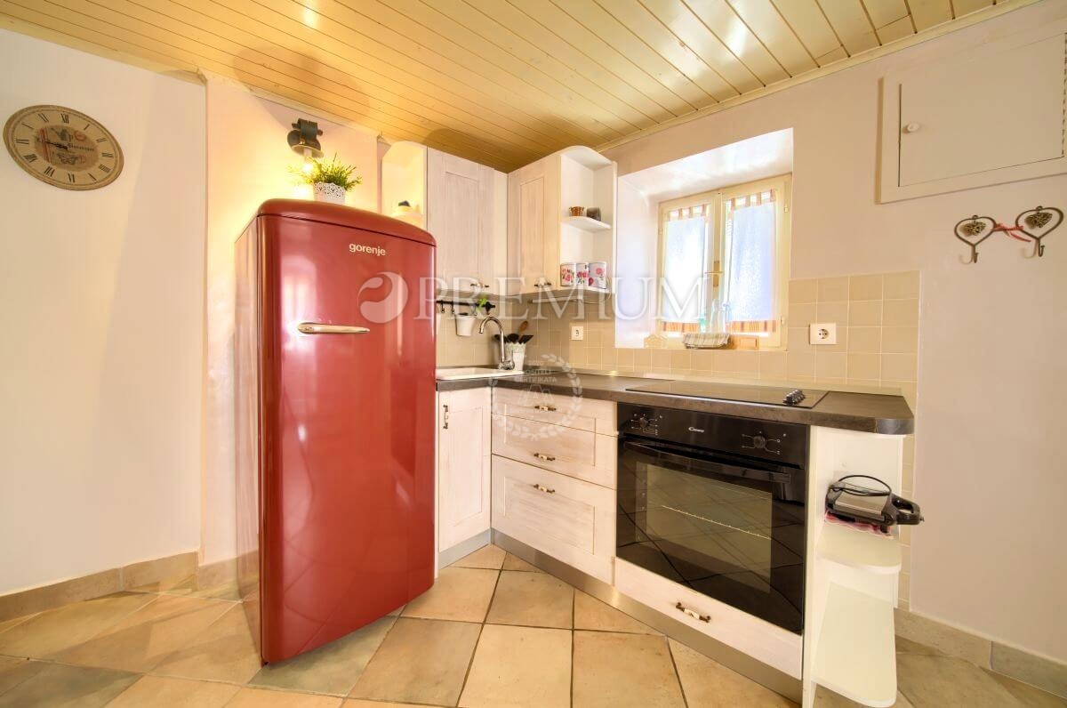 Vrbnik, casa in pietra ristrutturata nel centro storico