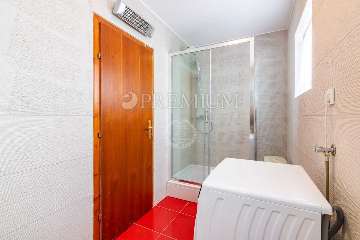 Malinska, casa indipendente con piscina e vista mare!