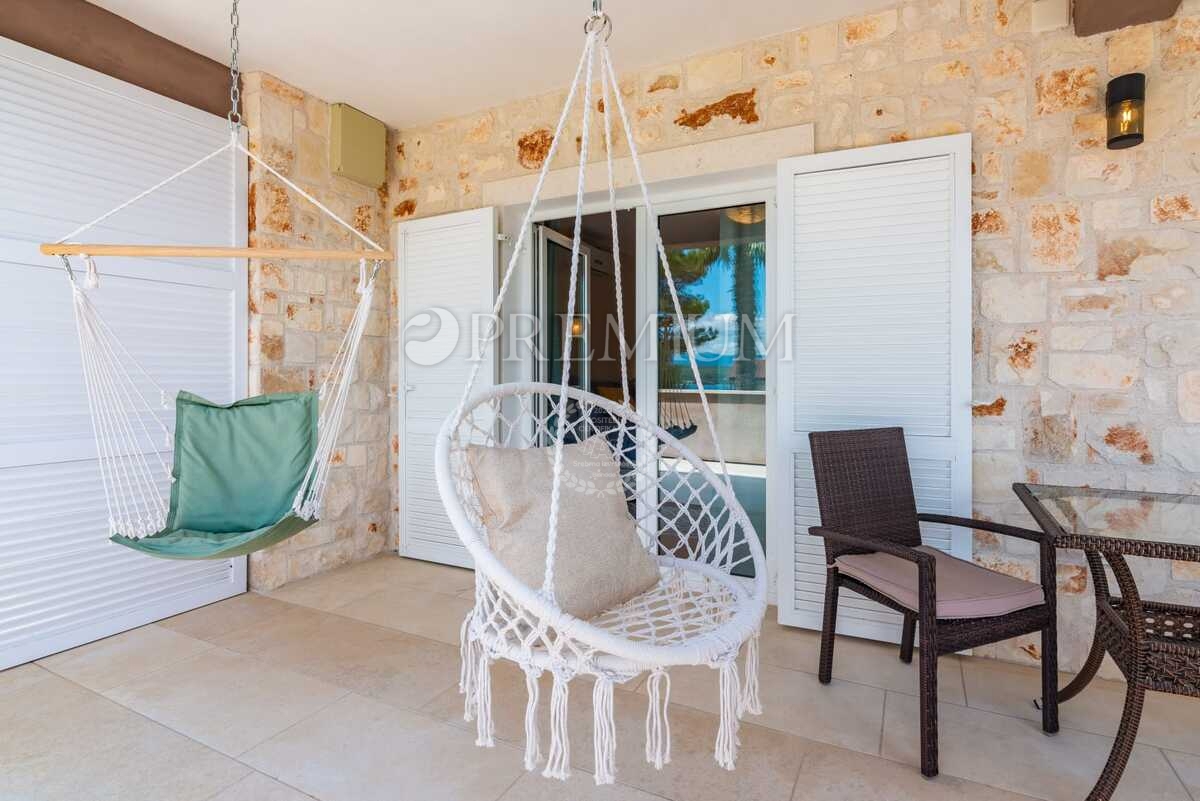 Malinska, casa indipendente con piscina e vista mare!